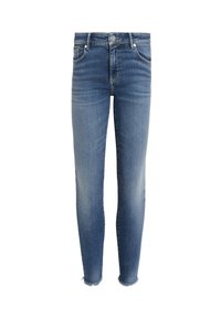 Cienkie dżinsy z denimu w średnim niebieskim kolorze, z lekkim wyblaknięciem i postrzępionym dołem. Widać przednie kieszenie oraz zamek błyskawiczny.