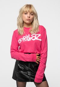 Paradiso Clothing GORILLAZ REPEAT PAZUZU - Long sleeved top - pink