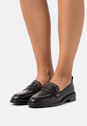 Mocassins - black