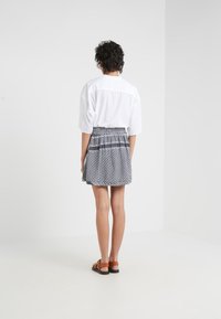 SUMMERY Copenhagen A-linjekjol - black