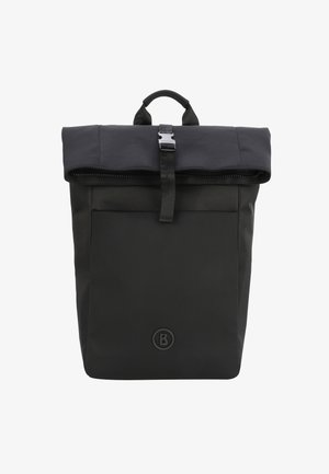 Zaino roll-top nero realizzato in tessuto resistente, con chiusura a zip, tasca frontale e manico textured.