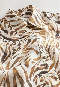 Unausgewählt, brown animal print