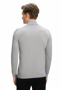 FALKE BASIC ROLL NECK - Maglione - light grey
