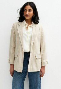 Cappotto corto - off white