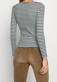 Zign Langarmshirt - dark green