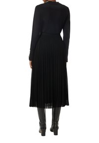 comma MIT ELASTISCHEM BUND - Faltenrock - schwarz