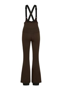 Pantaloni a godet marroni con bretelle nere regolabili, dotati di una vita alta e una trama liscia, progettati per comfort e flessibilità.