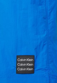 Calvin Klein Swimwear Calções de banho - pioneer blue