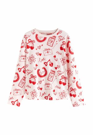 Langarmshirt in Hellrosa mit roten Grafiken, darunter Herzen, Umschläge und Schleifen. Hat eine gerippte Textur und einen runden Ausschnitt.