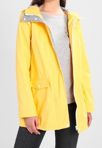 Dorothy Perkins Parka - yellow