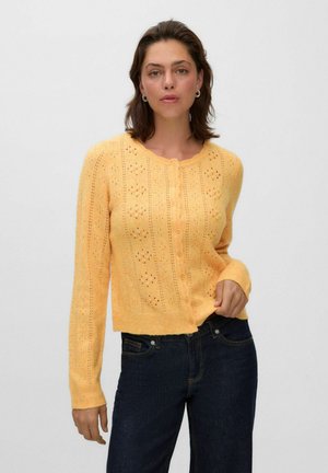Vero Moda, CARDIGAN AWRIE KNIT CARDIGAN - Gilet - golden haze