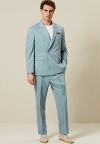 Next RELAXED FIT MOTIONFLEX STRETCH - Anzugsakko - light blue