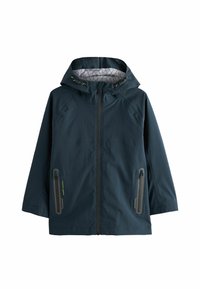 Giacca impermeabile blu navy con chiusura a zip, cappuccio, tasche laterali e fodera a motivo geometrico. Realizzata in materiale leggero e traspirante.