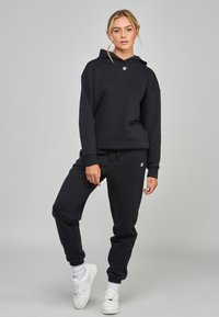 SIKSILK ESSENTIAL OVERHEAD  - Hoodie - black