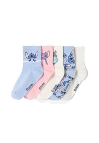 Vier Paare von Crew-Socken mit Stitch von Disney. Die Farben umfassen Hellblau, Pink und Weiß. Baumwollmischung mit geripptem Muster.