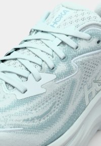 Thumbnail Image 4