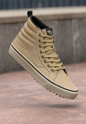 MTE SK8 HI UNISEX - Zapatillas altas - tan