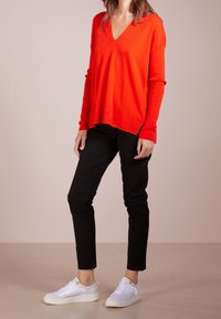 Escada Sport Sweter