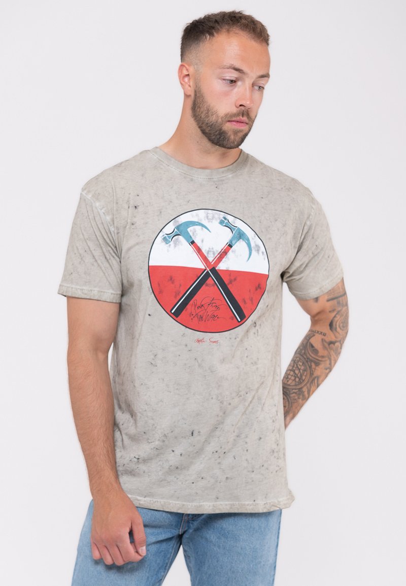 Paradiso Clothing PINK FLOYD THE WALL HAMMERS LOGO NEW OFFICIAL - Print T-shirt - sand