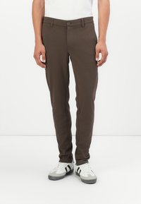 Only & Sons ONSMARK SLIM PANT - Pantalones chinos - coffee bean