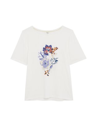 Camiseta de manga corta blanca con un diseño floral en violeta, naranja y verde. Confeccionada en una tela suave, tiene un corte relajado y un escote redondeado.