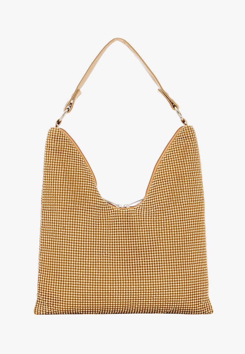 Bolso de mano con incrustaciones de oro y una forma suave y estructurada, que cuenta con una correa de cuero suave y un cierre con cremallera en la parte superior.