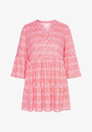 Langärmliges Kleid mit pinkem und weißem Muster, V-Ausschnitt und gestuftem Rock, mit einer lockeren, fließenden Silhouette.