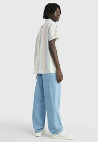 Tommy Jeans MINI STRIPE - Camicia - white multi stripe