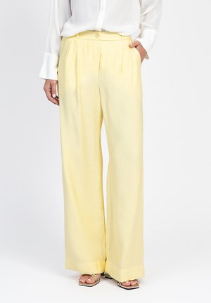 AN'GE PAMY - Pantalon classique - jaune
