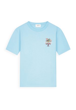 Light blue short-sleeve T-shirt with a small floral graphic and the text "Pure Pain" on the left chest area.