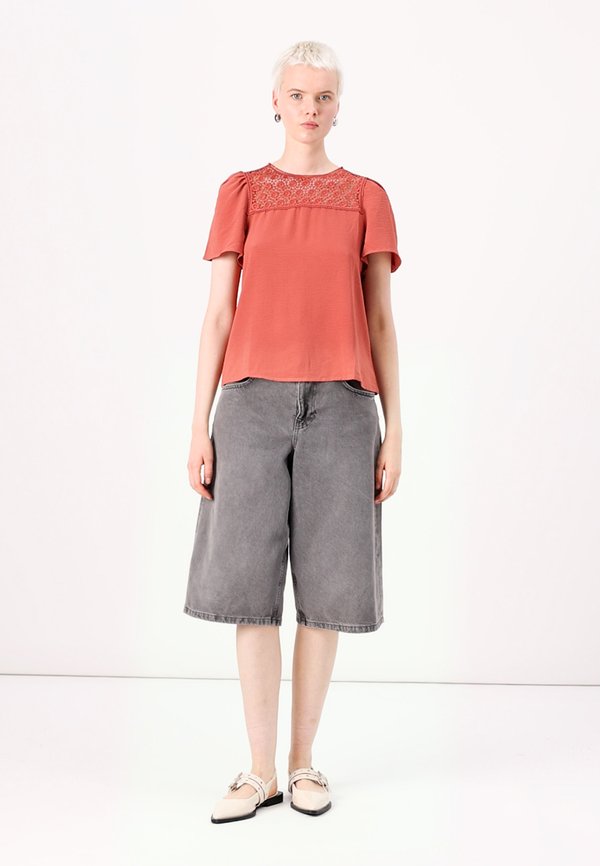 VMALVA - Top - marsala4