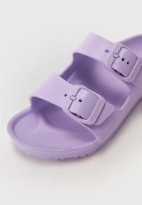 Birkenstock ARIZONA  - Badesandaler - lilac