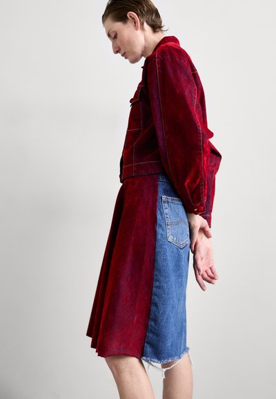 Ksenia Schnaider SKIRT WITH BACK PART - A-linjekjol - red