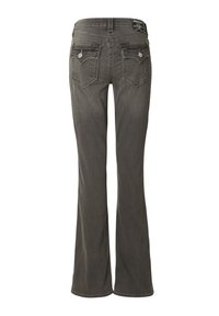 Jean bootcut en denim gris foncé, avec une taille mi-haute, deux poches arrière avec détails de couture et des accents de ferrures argentées.