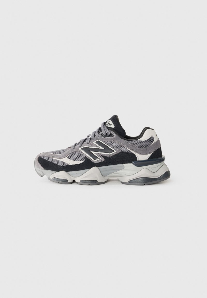 New Balance - 9060 UNISEX - Trainers - black, Enlarge