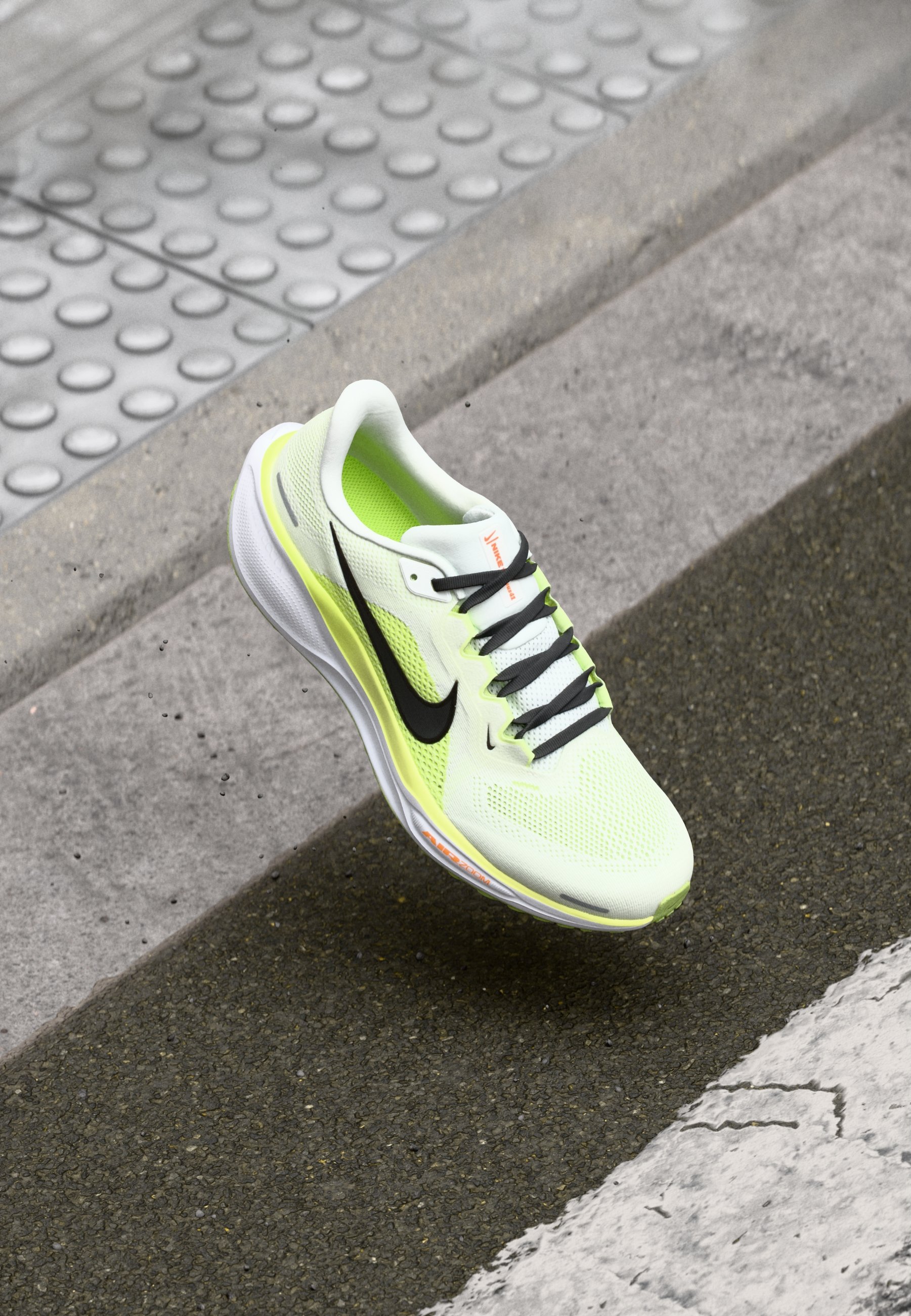 Nike Performance PEGASUS 41 - Road running shoes - white  display picture 1