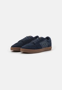 Etnies Sneakers - dark blue