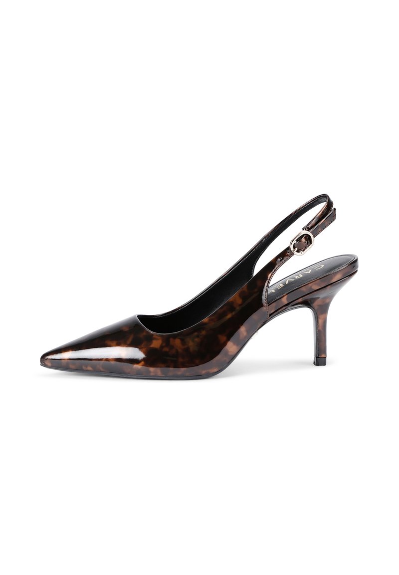 Scarpe con tacco a punta e cinturino, in un lucido motivo tartaruga, caratterizzate da un tacco sottile e un cinturino con un dettaglio in metallo.
