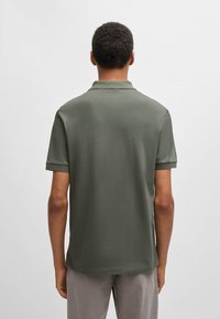 BOSS PASSENGER - Polo - open grey sixteen