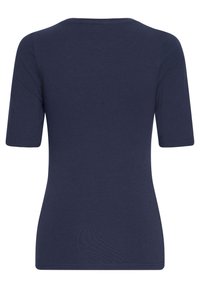 Marineblaues kurzärmeliges Top, tailliertes Design, weiche Textur, Rundhalsausschnitt, mit nahtloser Verarbeitung und ohne sichtbare Verzierungen oder Hardware.