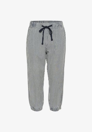 Modré a bílé kalhoty na volný čas s vertikálními pruhy, elastickým pasem, černým stahovacím šňůrkem, bočními kapsami a elastickými manžetami.