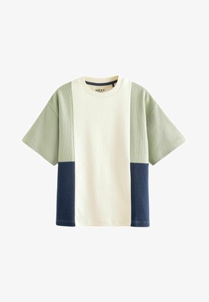 SHORT SLEEVE  REGULAR FIT - T-Shirt print - green  ecru