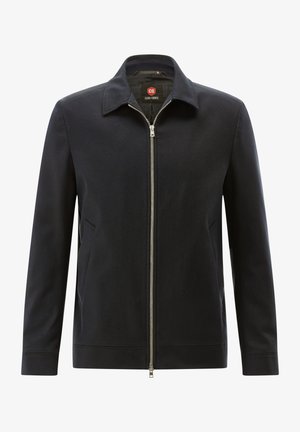 Schwarze Herrenjacke mit Reißverschluss, Kragen, langen Ärmeln und zwei Seitentaschen, mit dem Schriftzug Club of Gents.