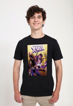 Czarny bawełniany t-shirt z kolorową grafiką postaci superbohaterów, ze sloganem "Niesamowici X-Men", umieszczoną na żółtym tle.