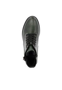 Bottines en cuir noir et vert avec bout rond, lacets et fermeture éclair sur le côté. La partie supérieure texturée contraste avec une finition lisse.