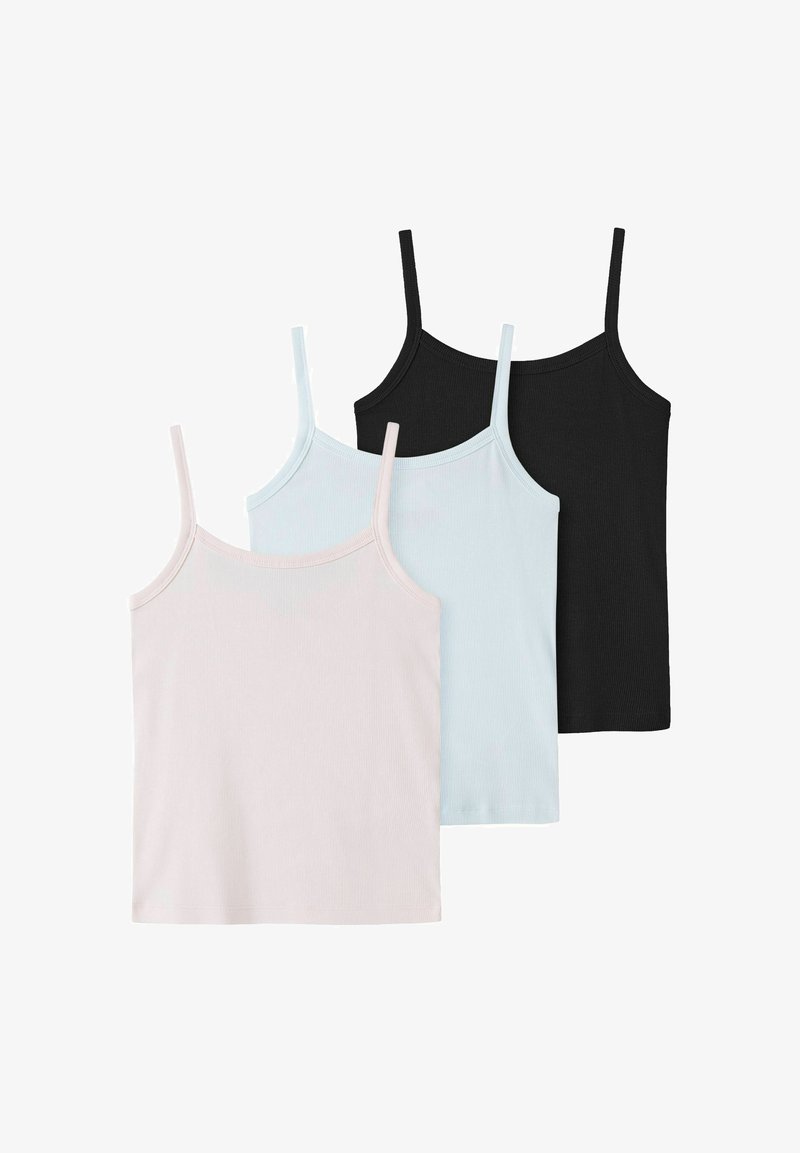 Trois débardeurs côtelés avec fines bretelles en rose pâle, bleu clair et noir, superposés côte à côte sur fond blanc.