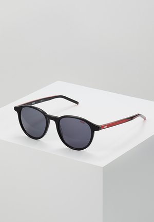 Sunglasses - black