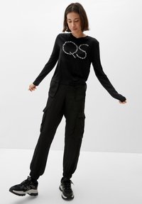 QS Langarmshirt - schwarz