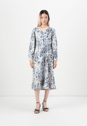 JDYCAROLINE SLIT MIDI DRESS - Hverdagskjole - cloud dancer