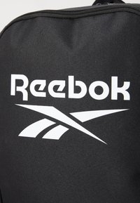 Reebok FOOTBALL ASHLAND UNISEX - Hátizsák - black